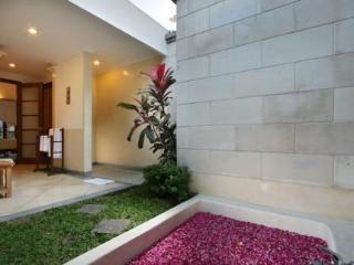 Kecapi By Ini Vie Hospitality Villa *